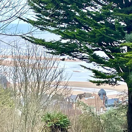 La Corniche, D'architecte Avec Piscine, 2mn A