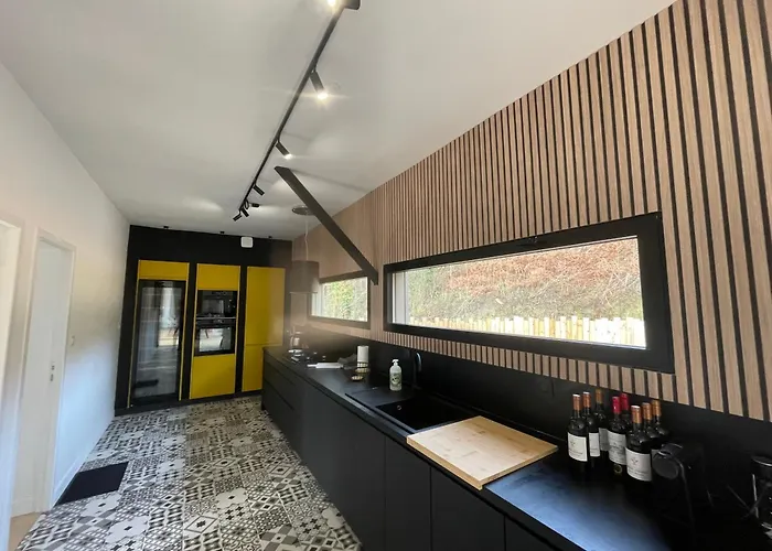 Holiday home La Corniche, D'architecte Avec Piscine Chauffee 2mn A