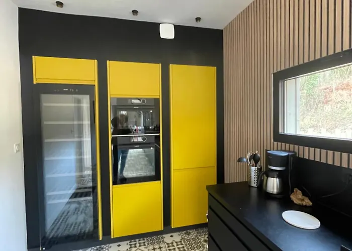 Holiday home La Corniche, D'architecte Avec Piscine Chauffee 2mn A *