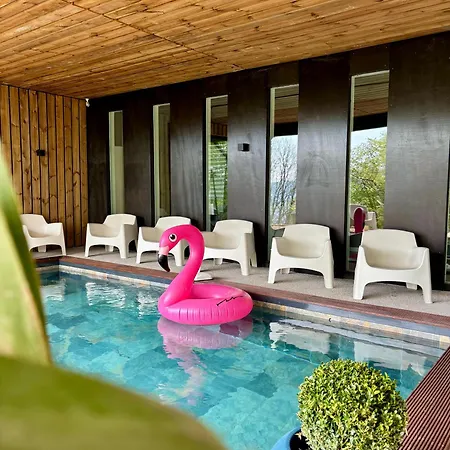 펜션 La Corniche, D'architecte Avec Piscine Chauffee 2mn A *