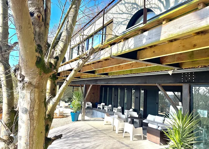 La Corniche, D'architecte Avec Piscine, 2mn à